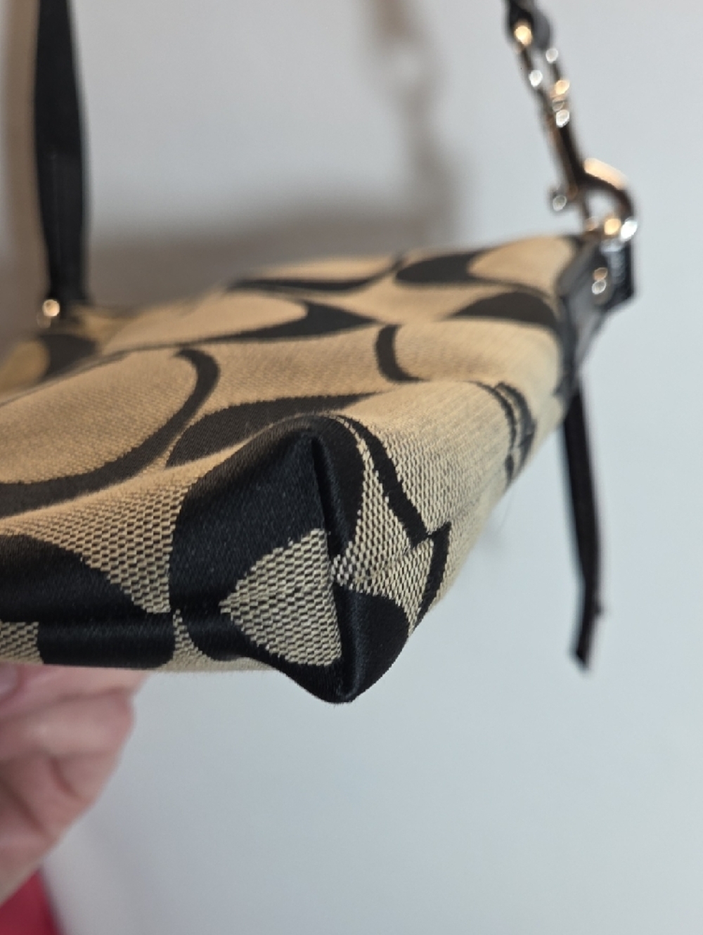 Coach Black and Tan Signature Crossbody Pouch - Picture 4 of 7